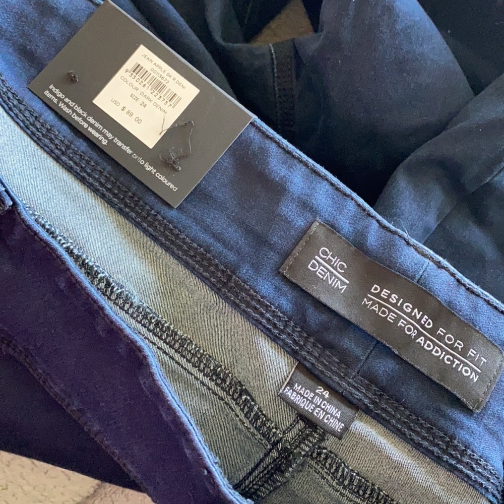 Jeans - Picture 3 of 3